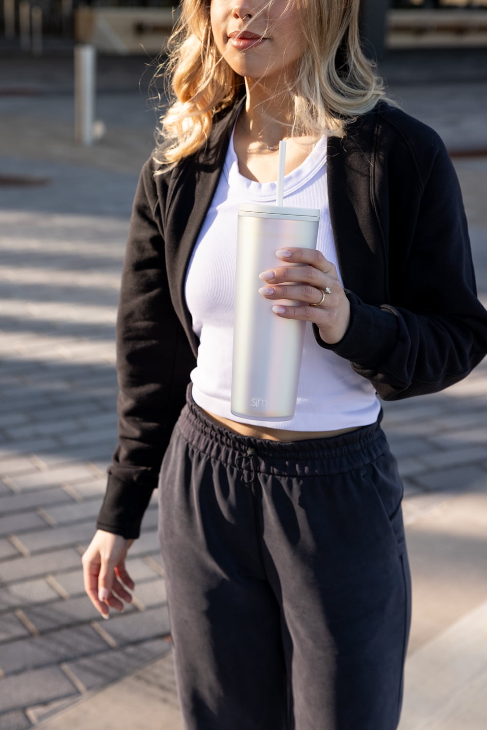 Simple Modern 24 fl oz Double Wall Plastic Classic Tumbler with Straw|Opalescent - 9GGR