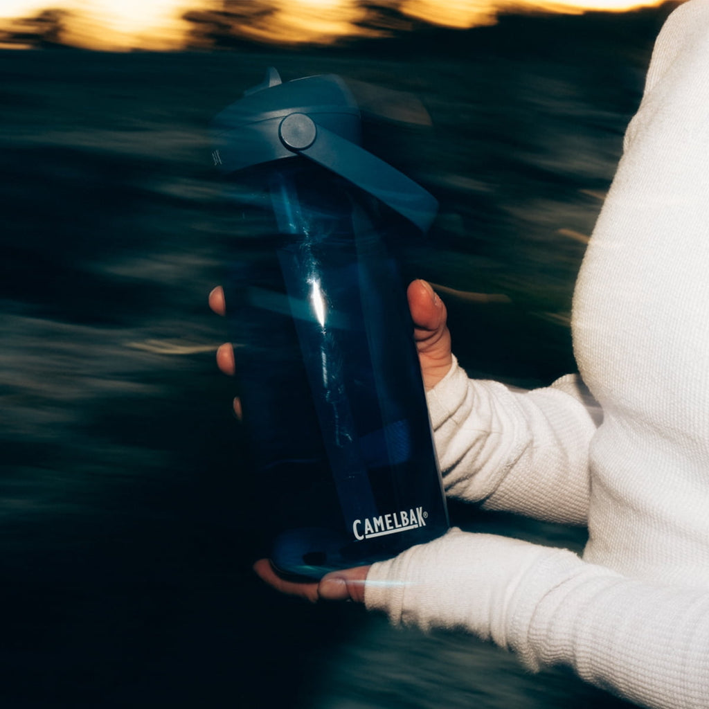 Camelbak Thrive™ Flip Straw Water Bottle 32oz, Clear - YA9X