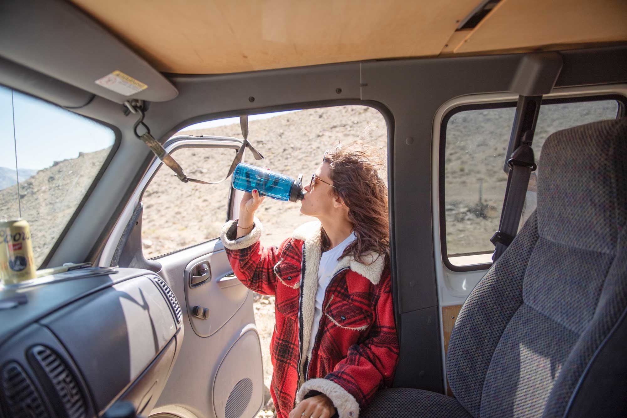 Camelbak Thrive™ Chug 50oz Water Bottle, Charcoal - E9M9