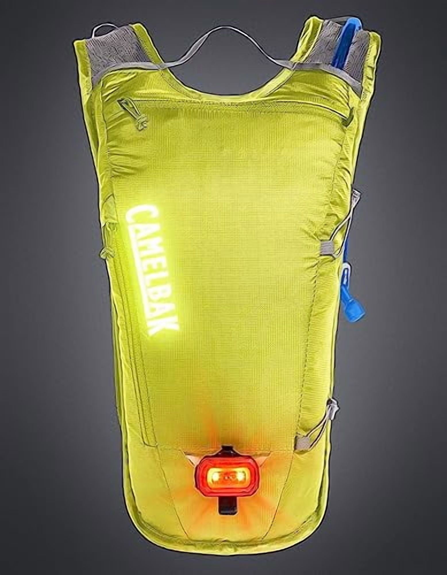 Camelbak Classic Light Hydration Pack Bag Inc Reservior Yellow/Silver 70oz - 4B8F