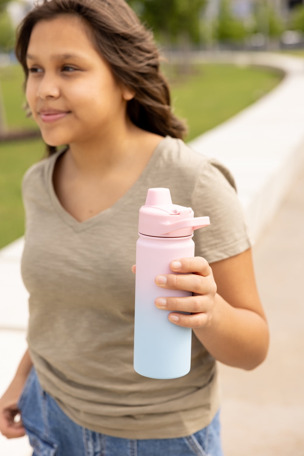 Simple Modern 18 fl oz Insulated Stainless Steel Summit Water Bottle with Covered Silicone Straw Lid | Sweet Taffy - 5MNL